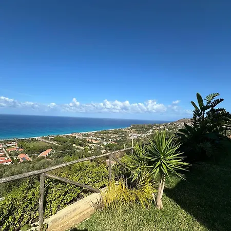 Bella Vista